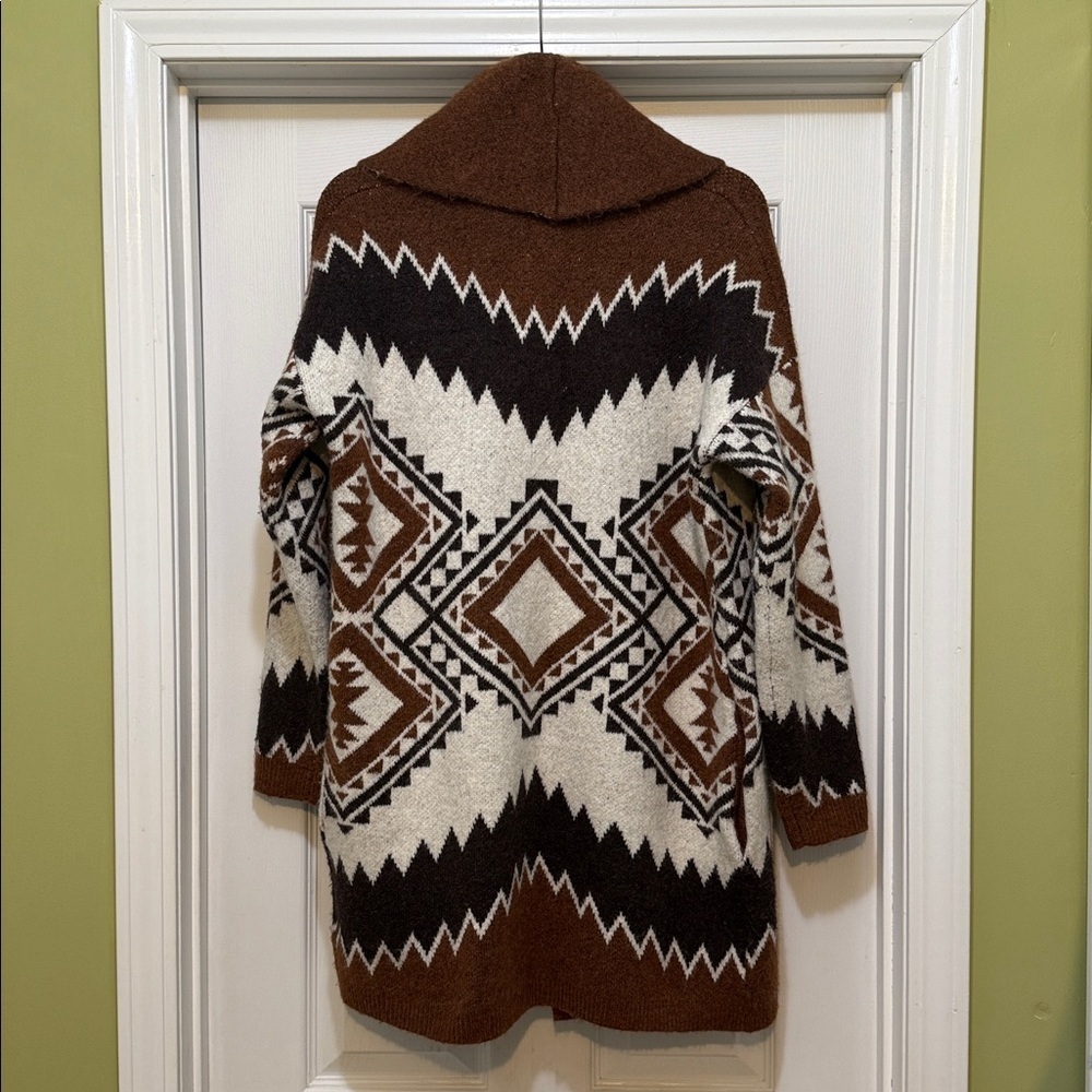Tahari Southwestern Design Open Cardigan - size S - Picture 3 of 5